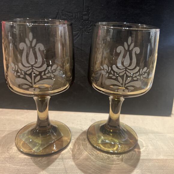 PFALTZGRAFF Village SET OF 8 Brown Etched Pedestal Goblets Wine Glasses EXC! WOW - Picture 5 of 7